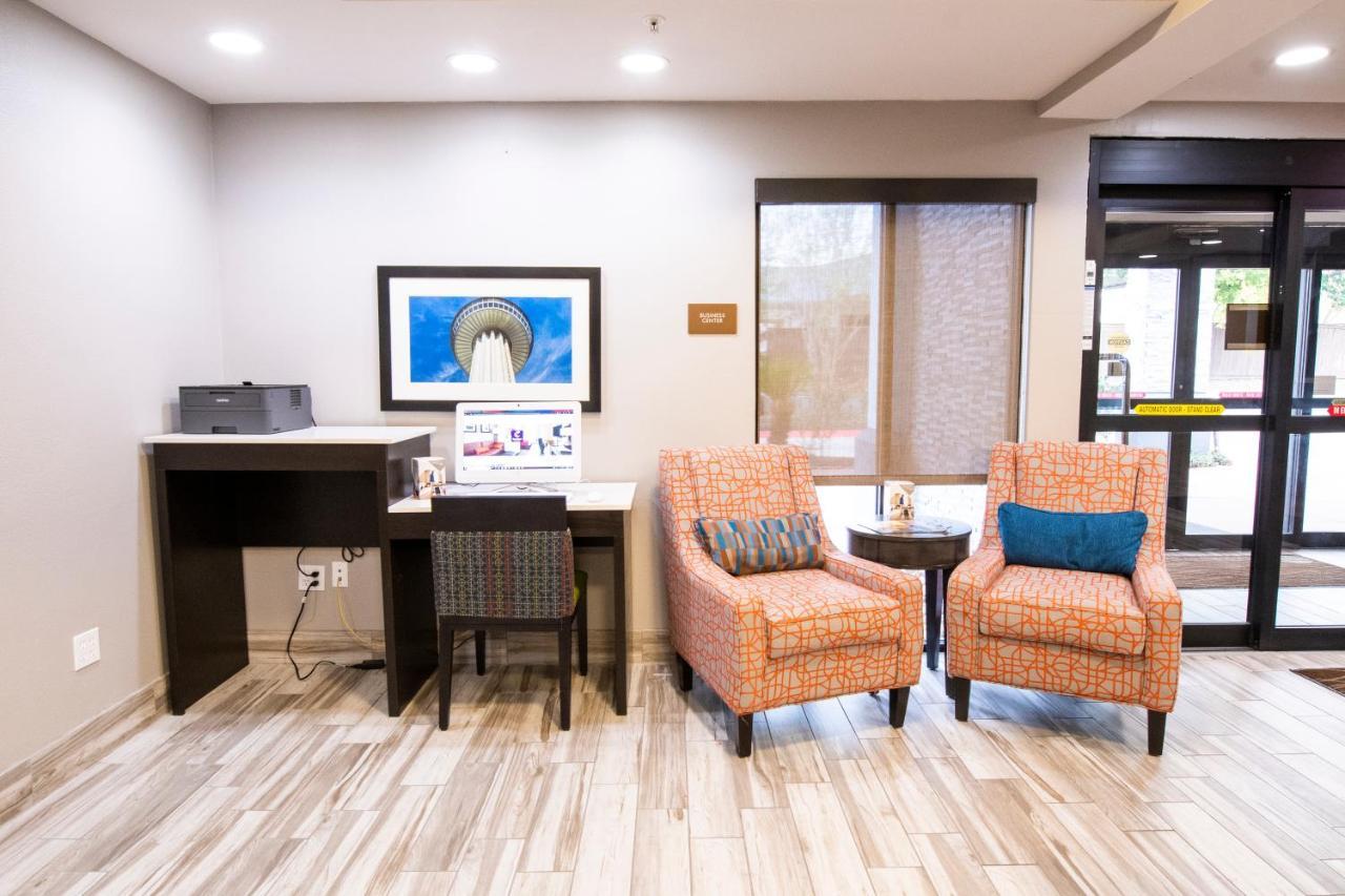 Comfort Inn & Suites Near Medical Center San Antonio Bagian luar foto